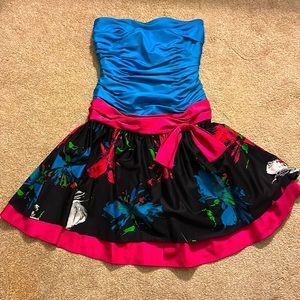 80s Prom Dress, fits women size 10
